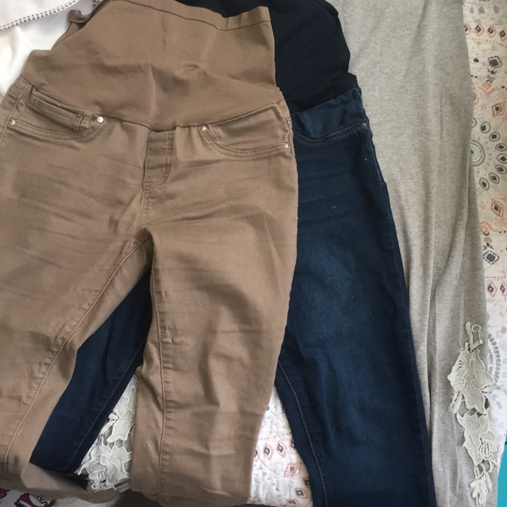 Bundle of 3 Maternity Pants!